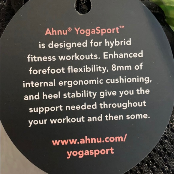 NEW IN BOX ahnu Black/White Yoga Flex Size 5 - Picture 4 of 7